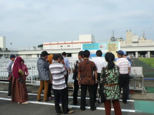 15 graduate students (ITB Environmental Engr.) visited (17 June) 外国から院生15名が訪問
