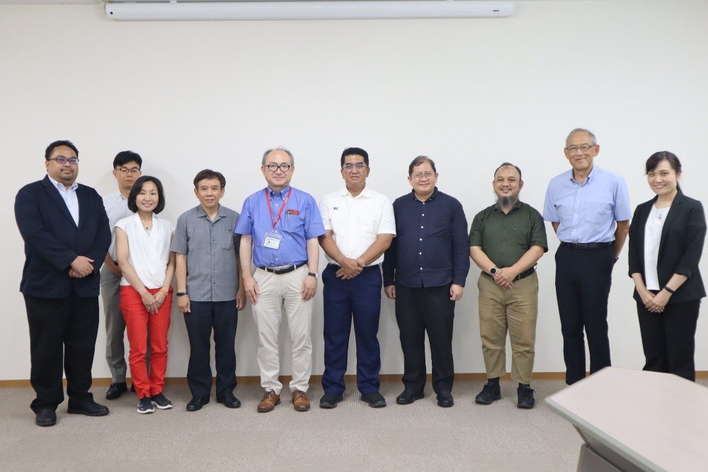 Meeting with the President of Universitas Indonesia (at TUAT) 7/2-3